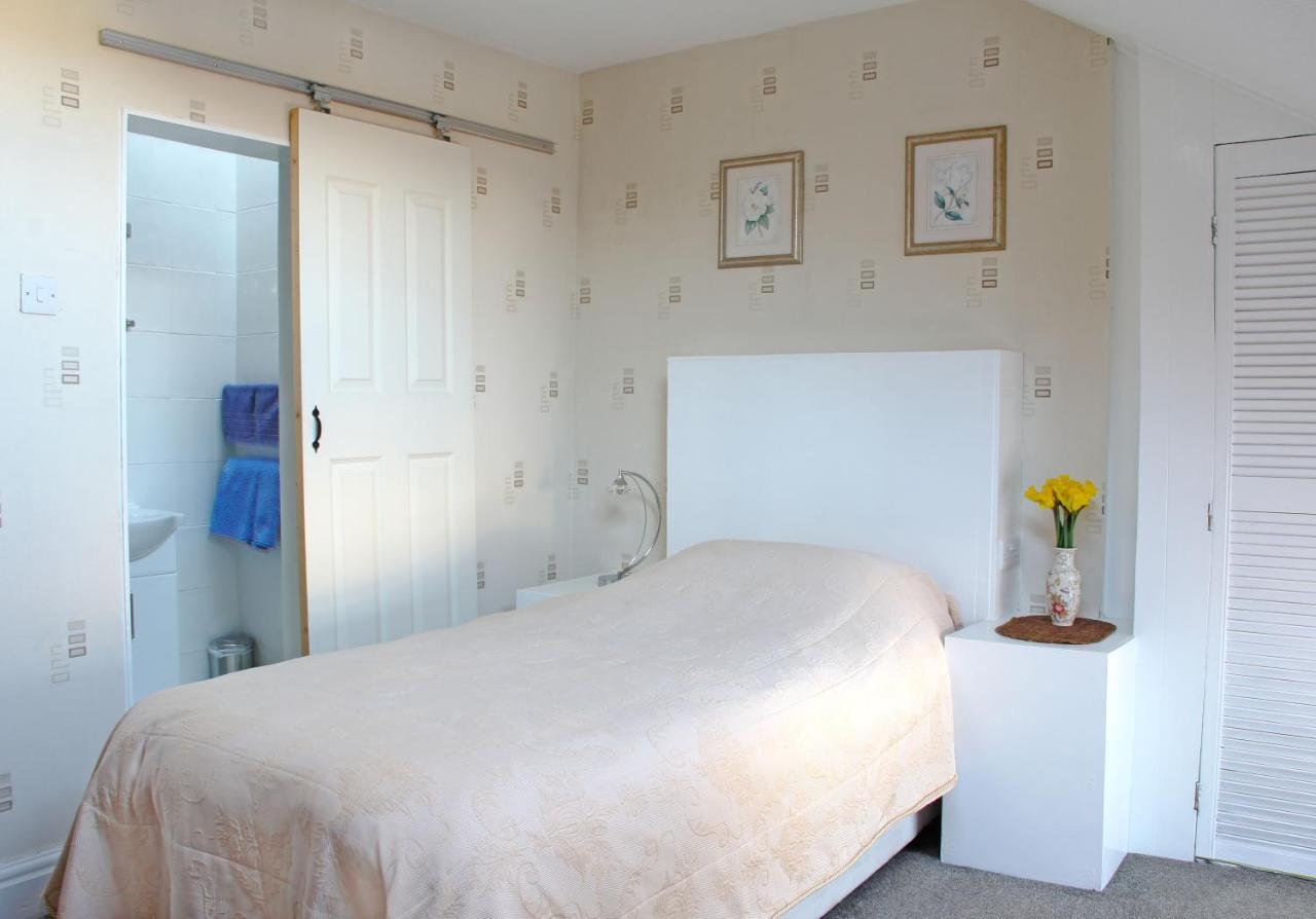 Ashfield Guesthouse Douglas Dış mekan fotoğraf